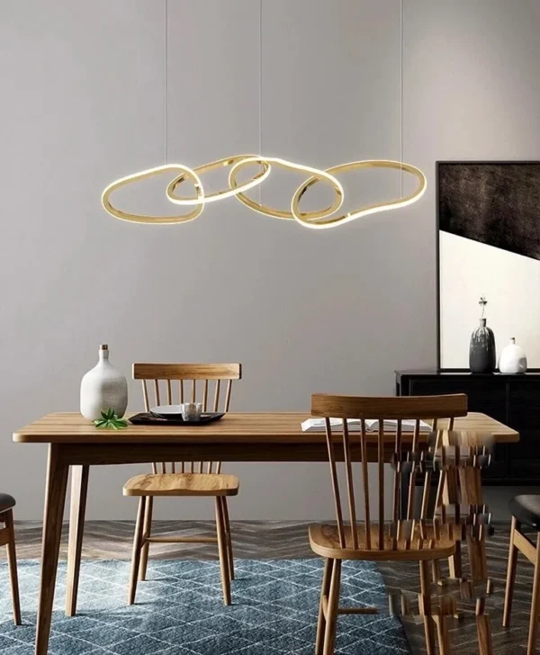 Halo Hanging Lamp with 4 lightds